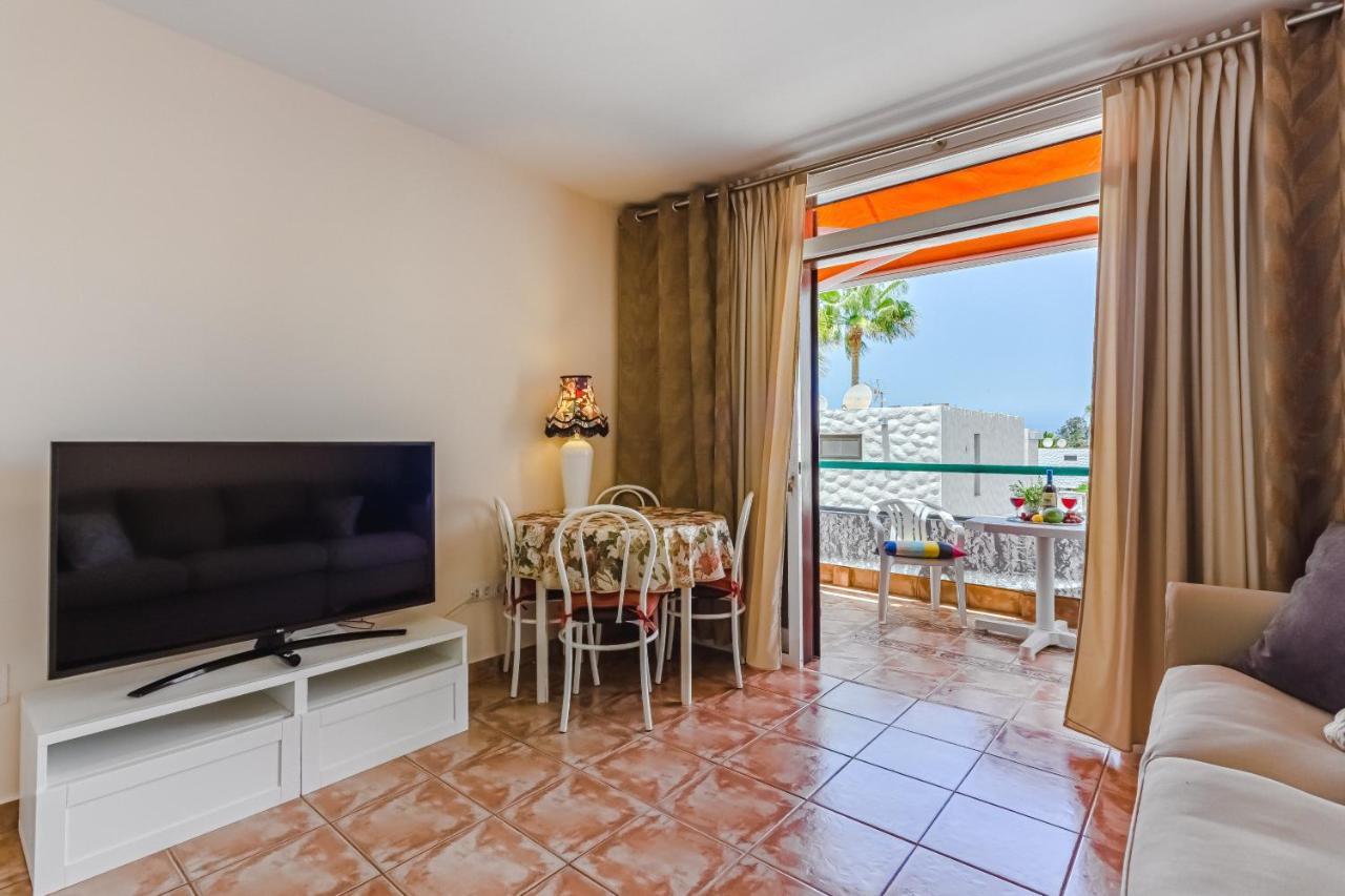 Apartment Apart America - 150 Meters From The Beach, Free Wi-Fi Arona  Kültér fotó